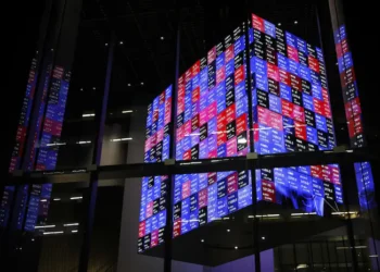 US Stock Futures Surge as Trump Delays EU Tariffs: What This Means for Global Investors